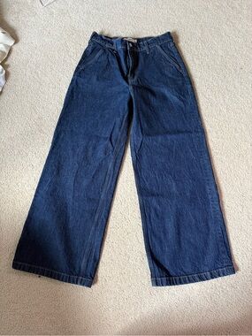 Abercrombie & Fitch High Rise Wide Leg Dark Blue Jeans
